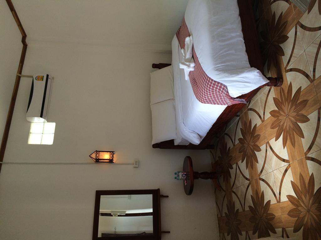 Phonemany Guesthouse Muang Pakbèng Екстериор снимка