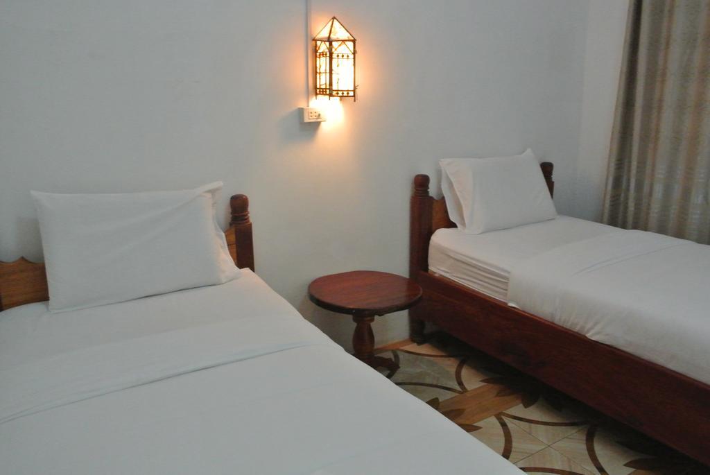 Phonemany Guesthouse Muang Pakbèng Екстериор снимка