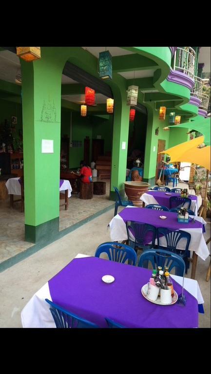 Phonemany Guesthouse Muang Pakbèng Екстериор снимка